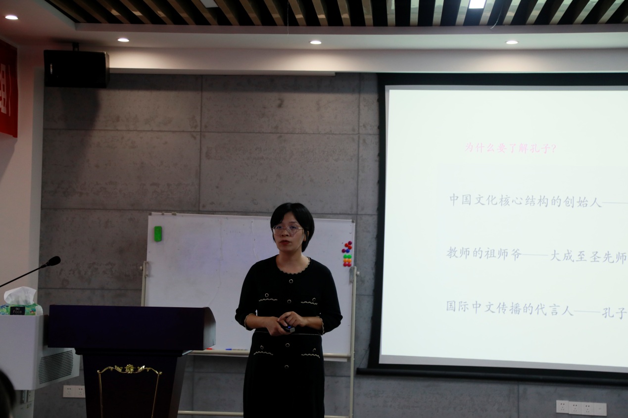 说明: F:\williamhill体育\经理助理工作\2 教务处工作\教师发展科\关于开展公司2023年青年教师教学竞赛(文科思政组)暨第十届全区高校青年教师教学竞赛选拔赛的通知\工作文件\4月21日--青年教师教学竞赛\第三批6位\_U3A4038.JPG